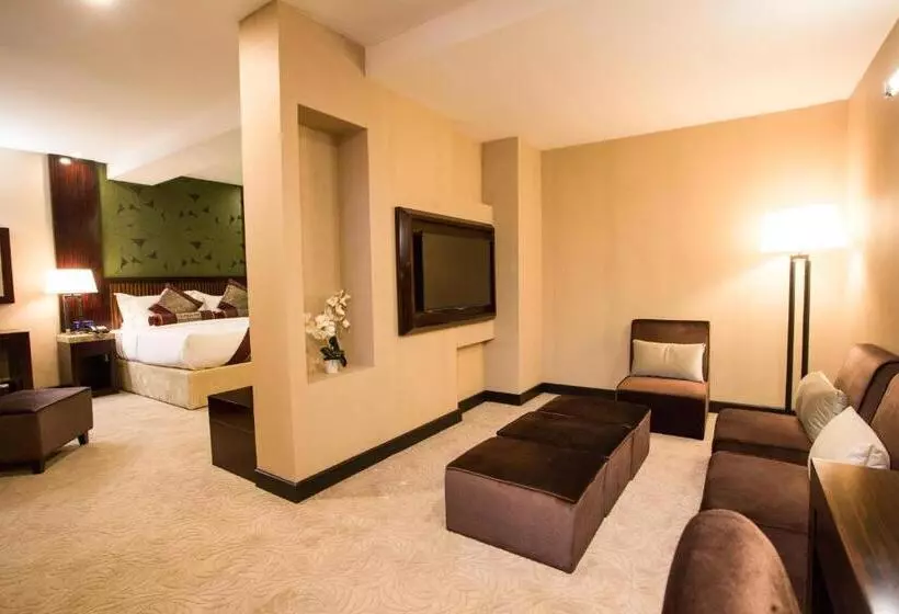 Fotos del hotel Royale Signature:  18