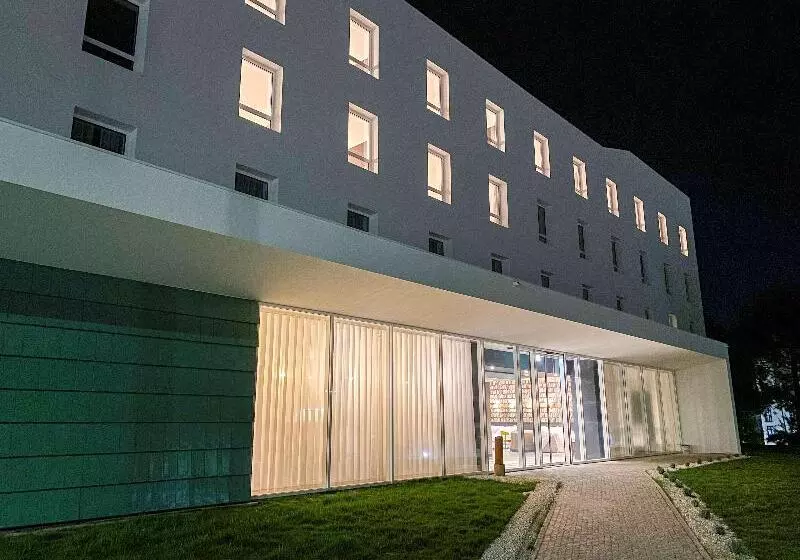 Fotos del hotel Campanile Caldas Da Rainha:  9