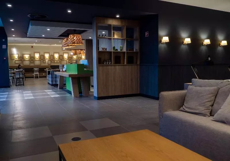 Fotos del hotel Campanile Caldas Da Rainha:  21