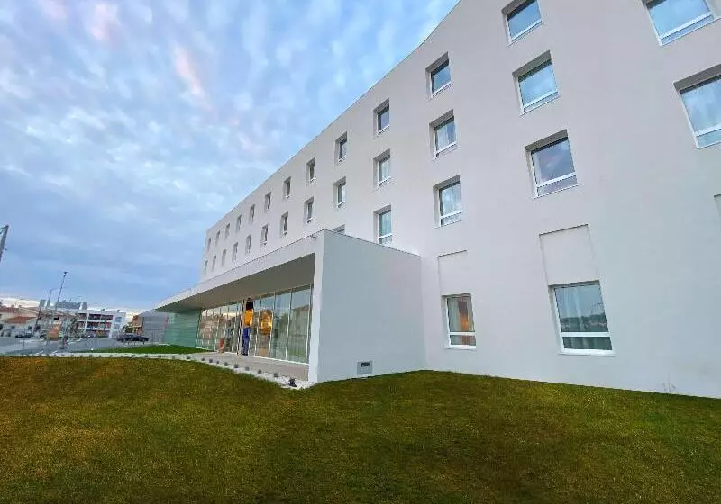 Fotos del hotel Campanile Caldas Da Rainha:  5