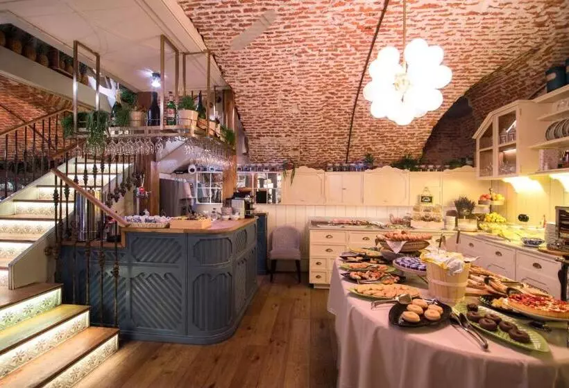 Fotos del hotel Icon Wipton By Petit Palace:  16