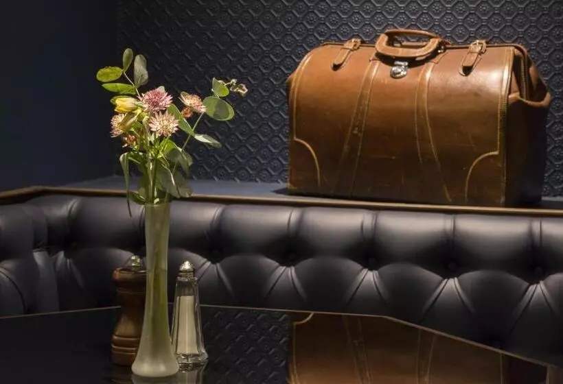 Fotos del hotel Icon Wipton By Petit Palace:  24