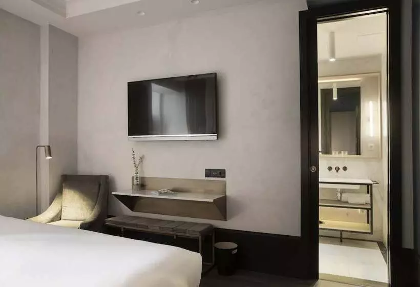Fotos del hotel Icon Wipton By Petit Palace:  10