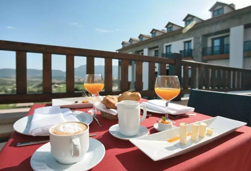 Fotos del hotel Golf & Spa Real Badaguásjaca:  22