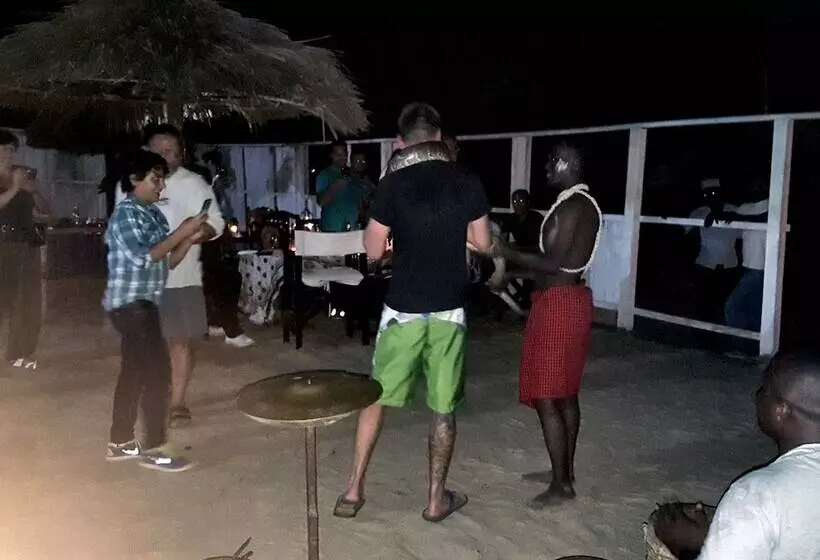 Fotos del hotel Imani Beach Villa:  15