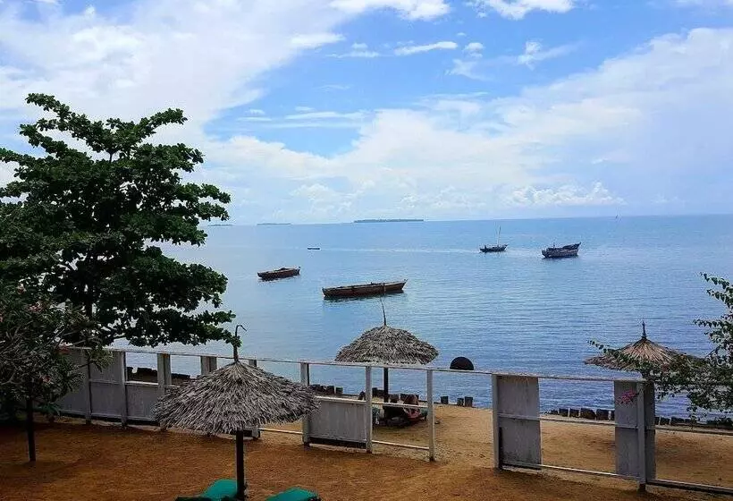 Fotos del hotel Imani Beach Villa:  2