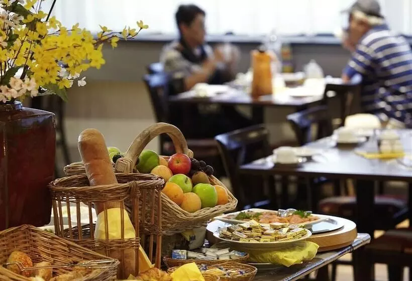 Fotos del hotel Mercure  Chateau Berlin Am Kurfürstendamm:  5