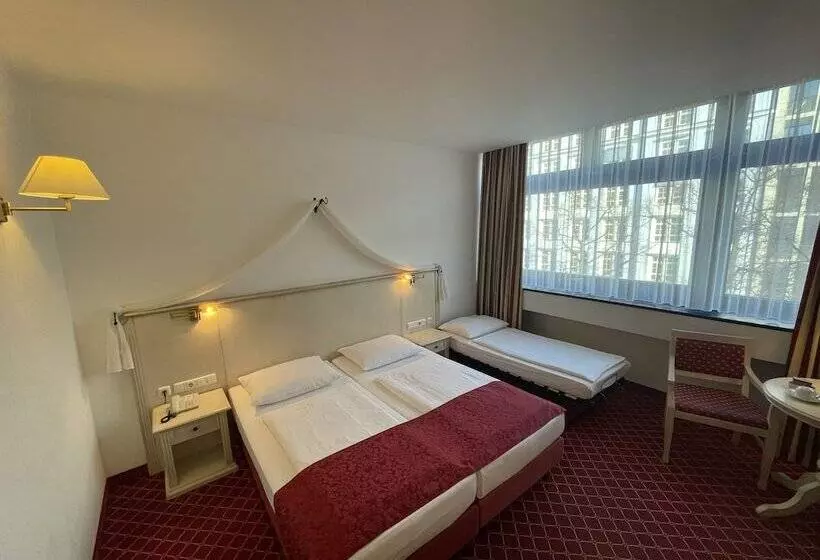 Fotos del hotel Mercure  Chateau Berlin Am Kurfürstendamm:  4