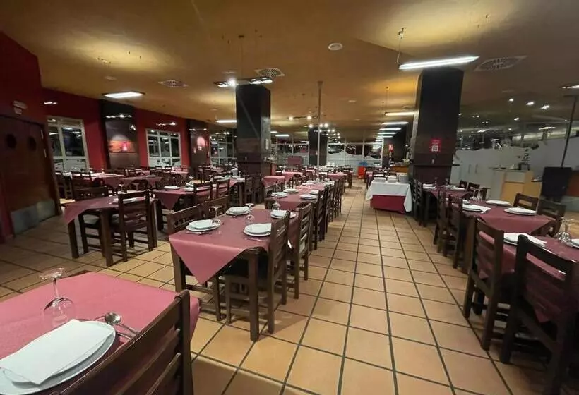 Fotos del hotel Silvota:  7
