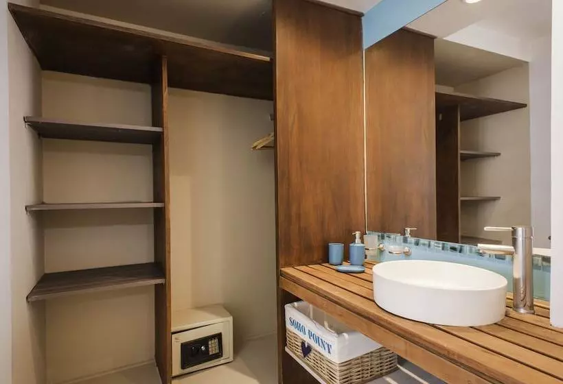 Fotos del hotel Soho Point Central:  25