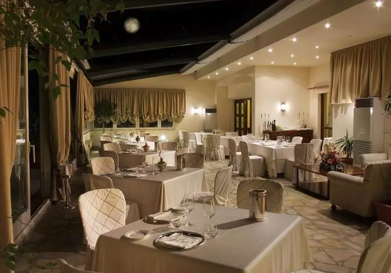 Fotos del hotel Federico Ii Central Palace:  10