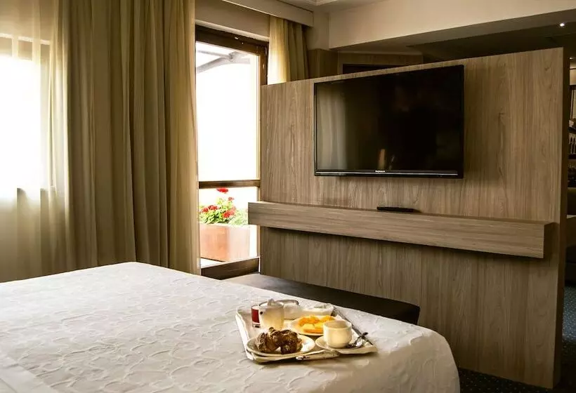 Fotos del hotel Federico Ii Central Palace:  13