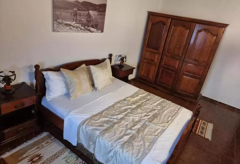 Fotos del hotel Kulla E Balshajve:  18