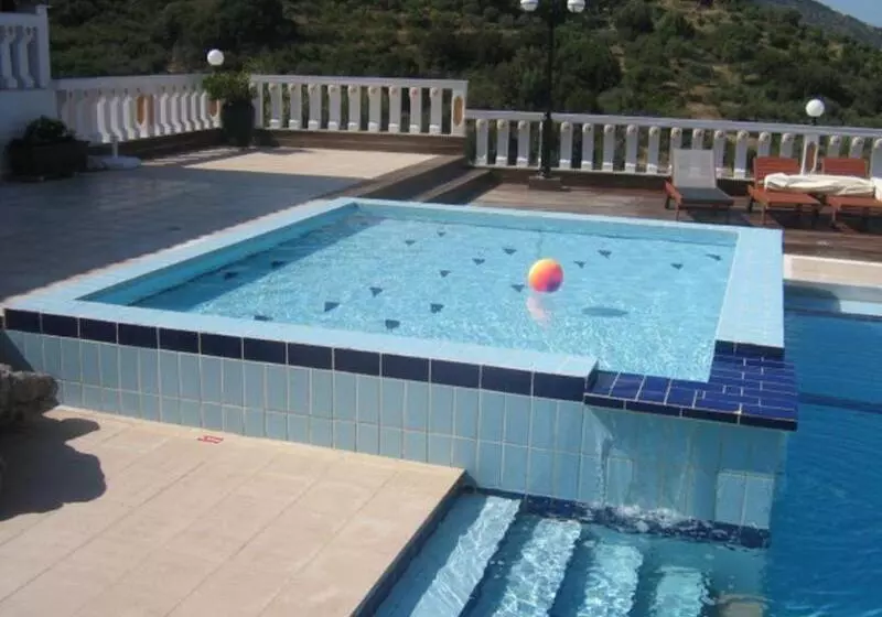 Fotos del hotel Matilda:  11