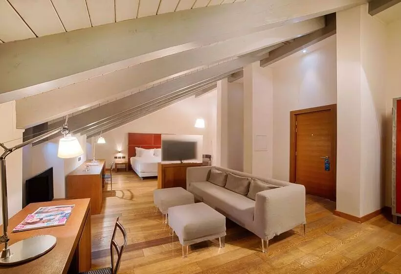 Fotos del hotel Nh Torino Santo Stefano:  43