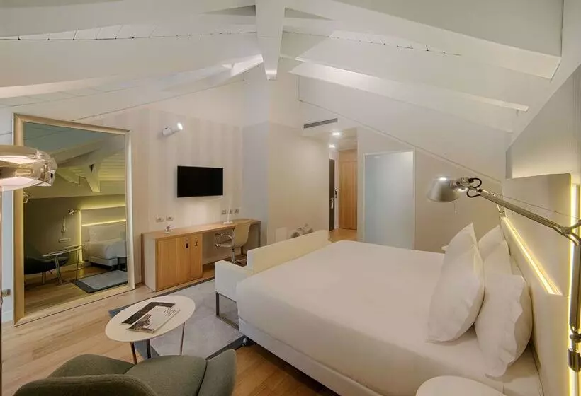 Fotos del hotel Nh Torino Santo Stefano:  3