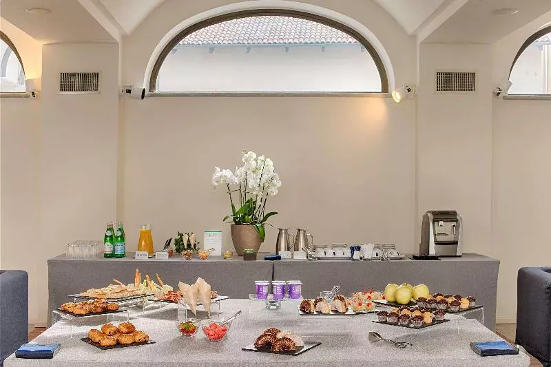 Fotos del hotel Nh Torino Santo Stefano:  55