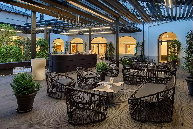 Fotos del hotel Nh Torino Santo Stefano:  38