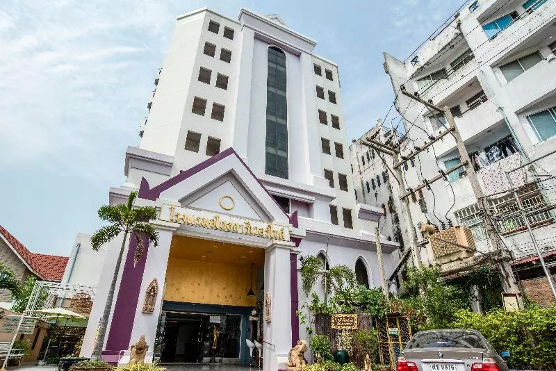 Fotos del hotel Ayothaya Riverside  Ayutthaya:  19