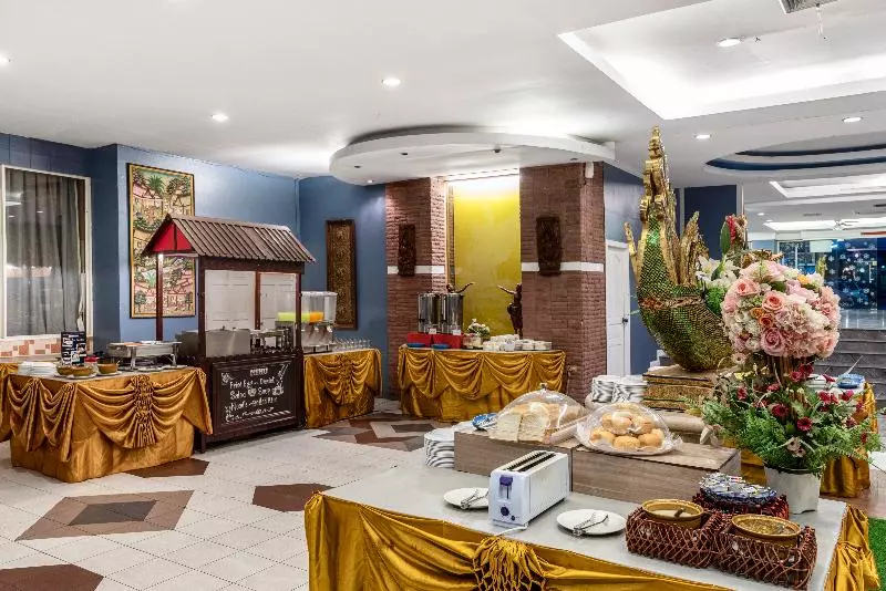 Fotos del hotel Ayothaya Riverside  Ayutthaya:  16