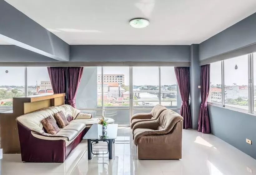 Fotos del hotel Ayothaya Riverside  Ayutthaya:  24