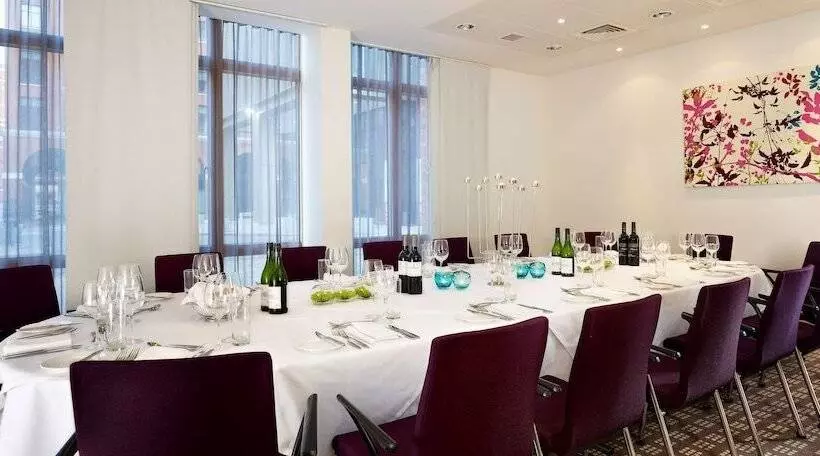 Fotos del hotel Hilton Garden Inn Birmingham Brindley Place:  25