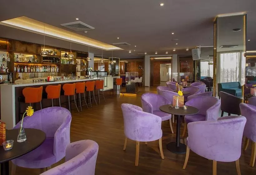 Fotos del hotel Lordos Beach  & Spa:  11