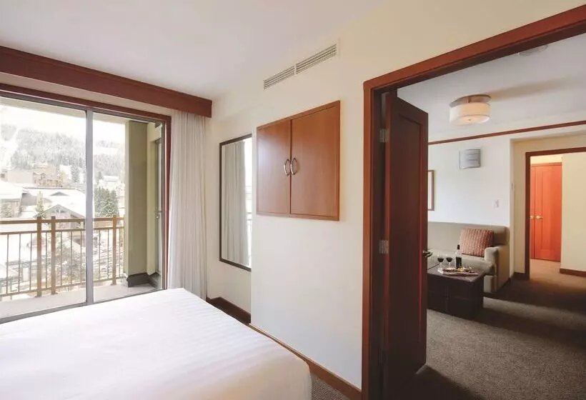 Fotos del hotel Pan Pacific Whistler Village Centre:  2