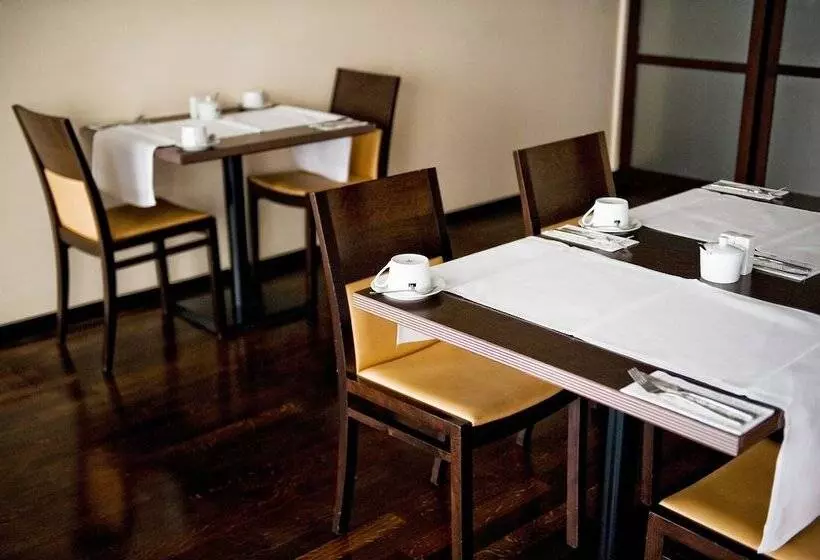 Fotos del hotel Bristol Hotel Frankfurt:  17