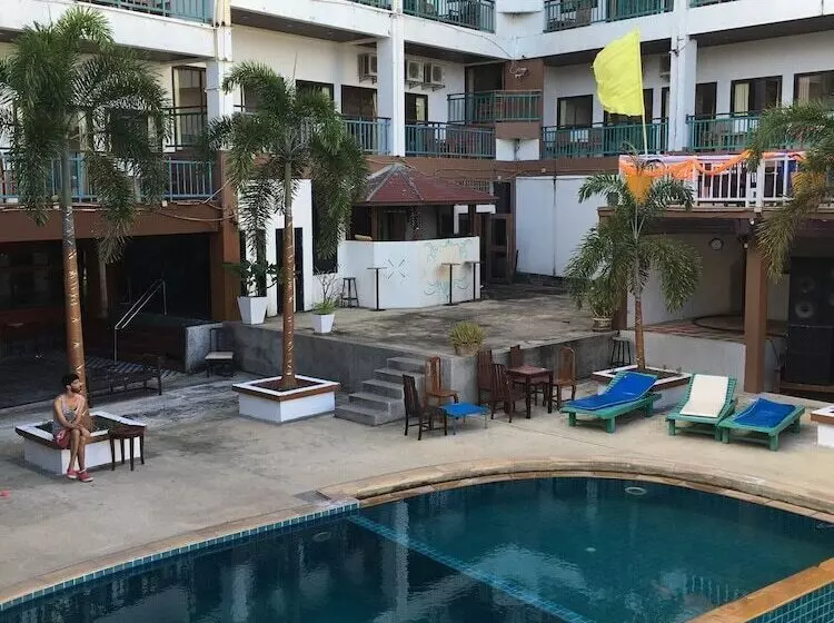 Fotos del hotel Drop In Club Resort & Spa:  13