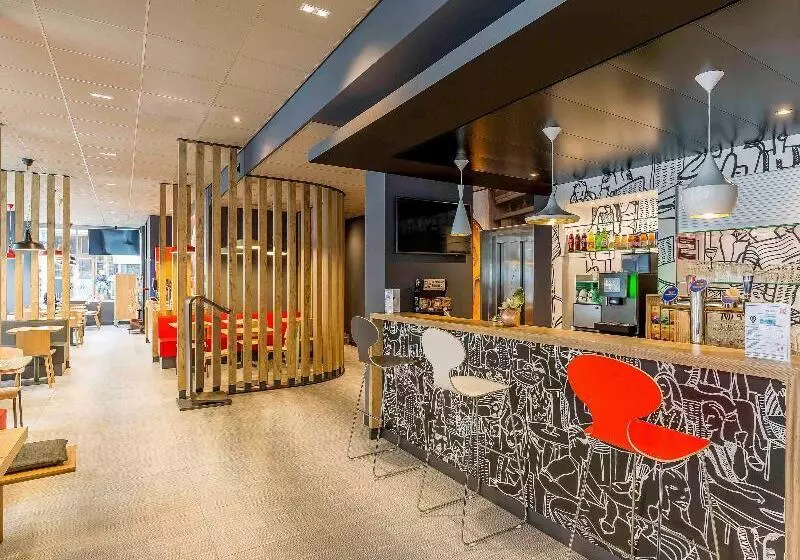 Fotos del hotel ibis Genève Centre Lac:  10