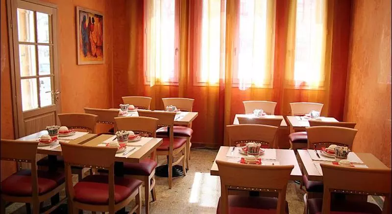 Fotos del hotel Grand Hotel Dore:  3