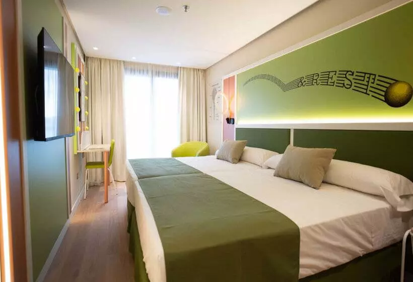 Fotos del hotel Magic Sports 4:  16