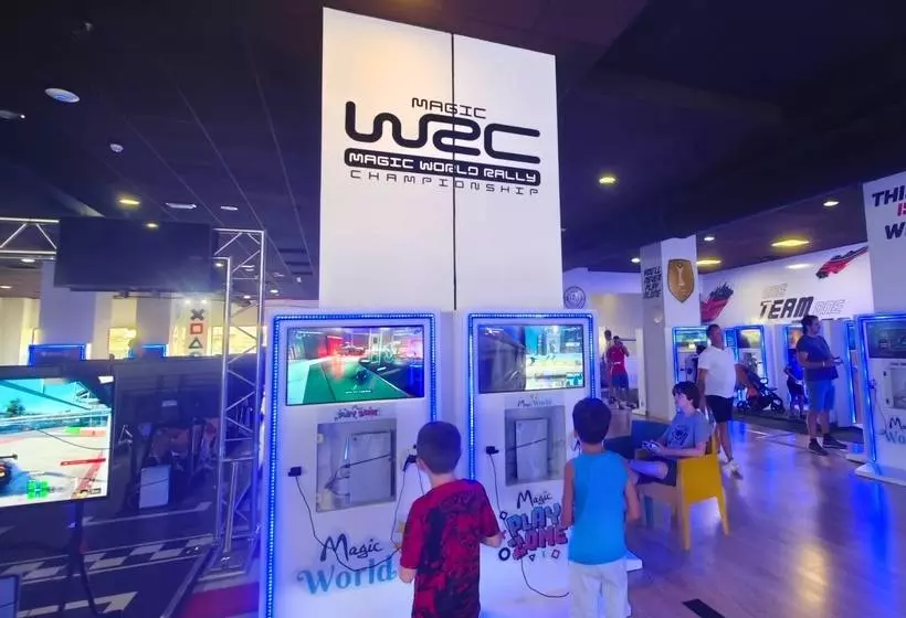 Fotos del hotel Magic Sports 4:  47