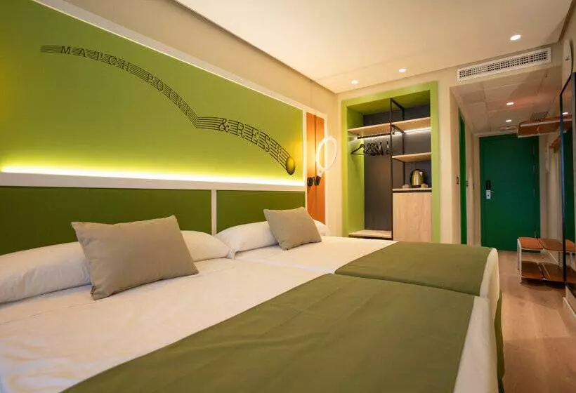 Fotos del hotel Magic Sports 4:  18