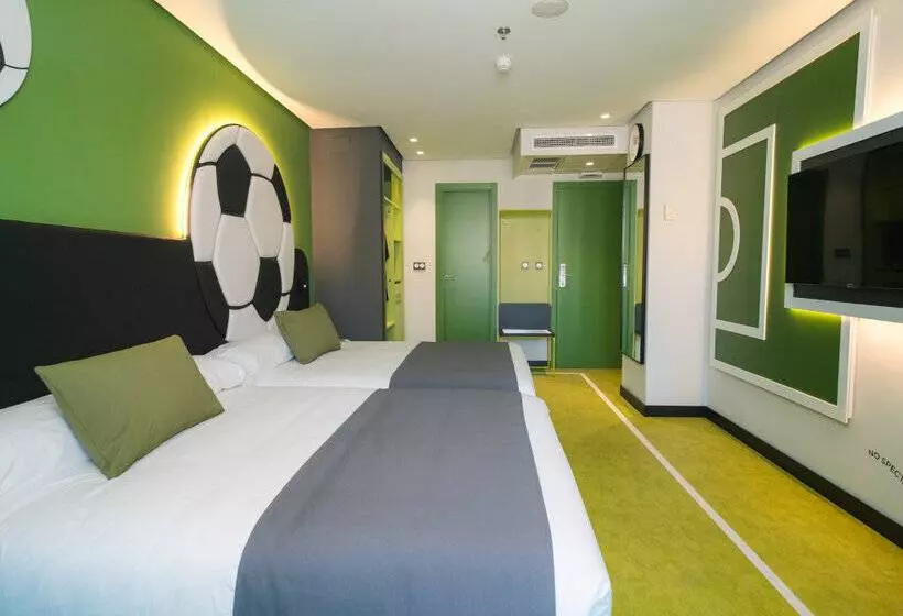 Fotos del hotel Magic Sports 4:  10