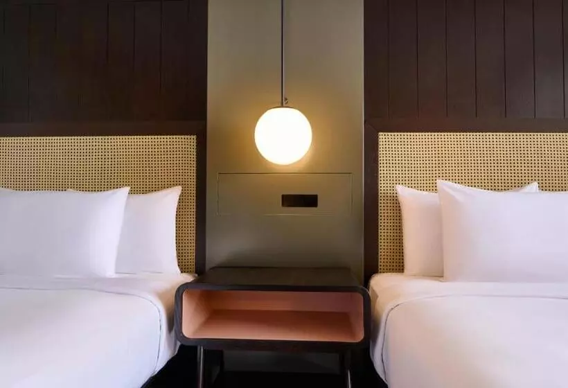 Fotos del hotel Renew:  9