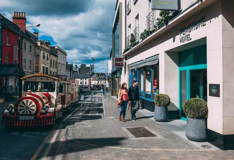Fotos del hotel Kilkenny Pembroke:  4