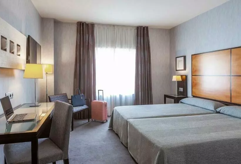 Fotos del hotel Macià Real De La Alhambra:  2