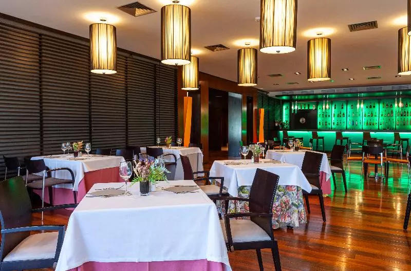 Fotos del hotel Macià Real De La Alhambra:  8