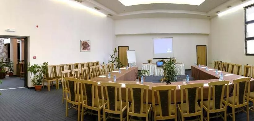 Fotos del hotel Hotel Orphey:  8