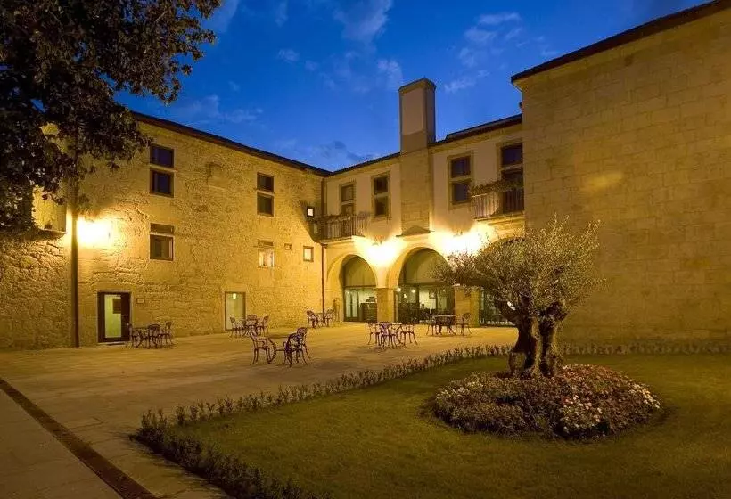 Fotos del hotel Pazo De Lestrove By Pousadas De Compostela:  9
