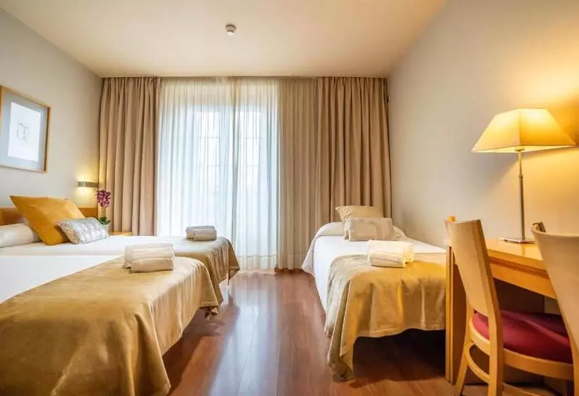 Fotos del hotel Victoria 4 Puerta Del Sol:  4