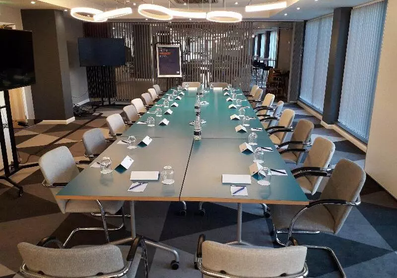 Fotos del hotel Holiday Inn Express Leeds City Centre - Armouries, An Ihg:  23