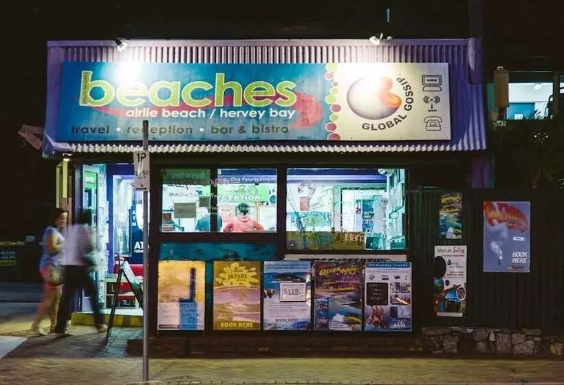 Beaches Backpackers Airlie Beach  Hostel