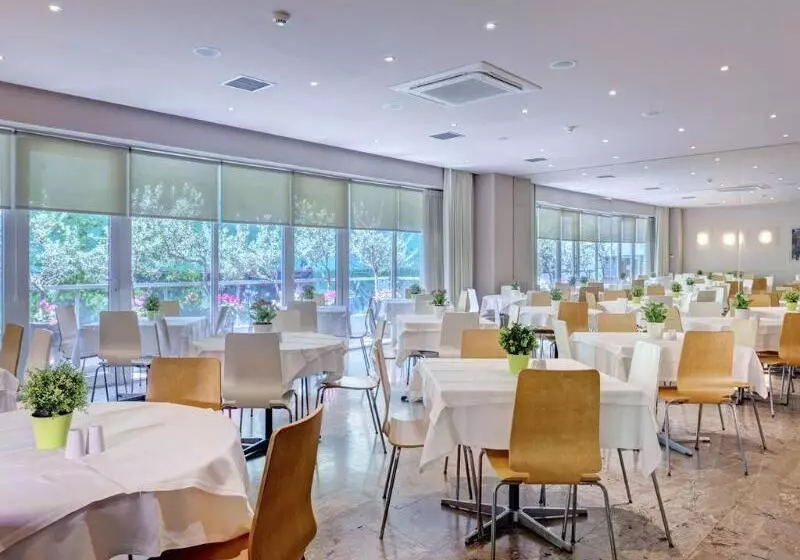 Fotos del hotel Polis Grand:  22