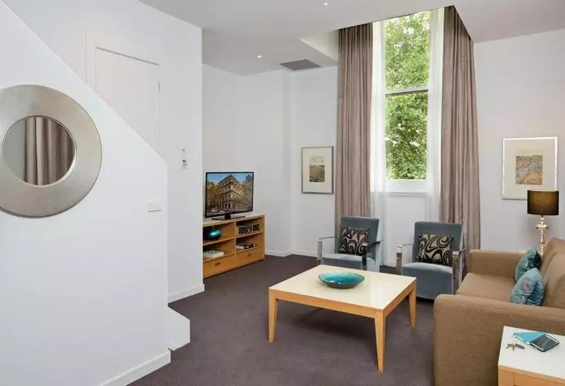 Fotos del hotel Treasury On Collins Apartment:  24