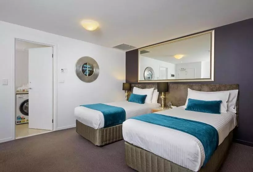 Treasury On Collins Apartment