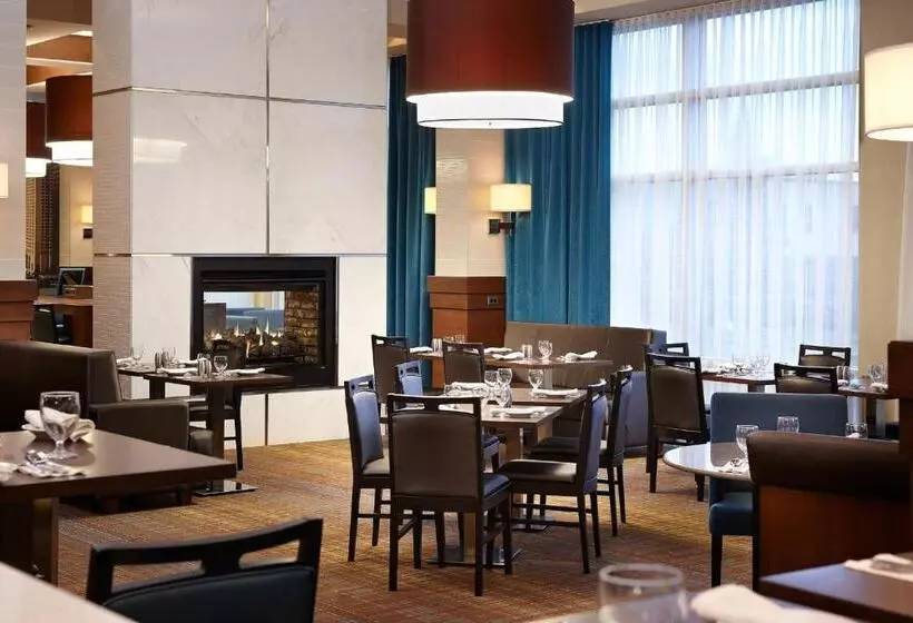 Fotos del hotel Courtyard By Marriott Montreal Airport:  17