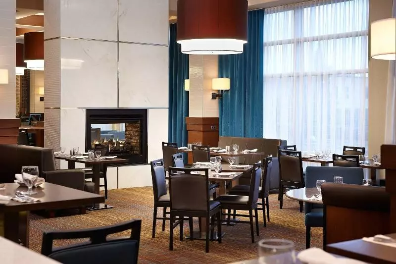 Fotos del hotel Courtyard By Marriott Montreal Airport:  19